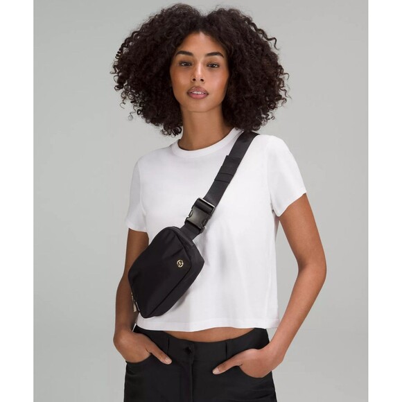 lululemon athletica Handbags - NWT Lululemon Everywhere Belt Bag